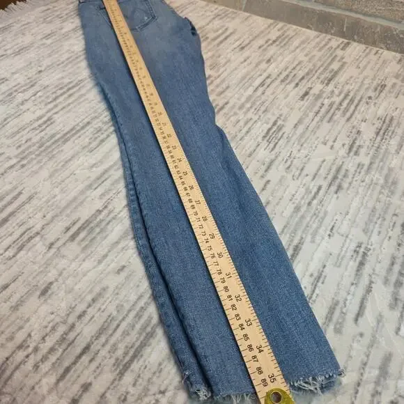 MOTHER Looker Ankle Step Fray Jeans Womens Light Blue Sz 23